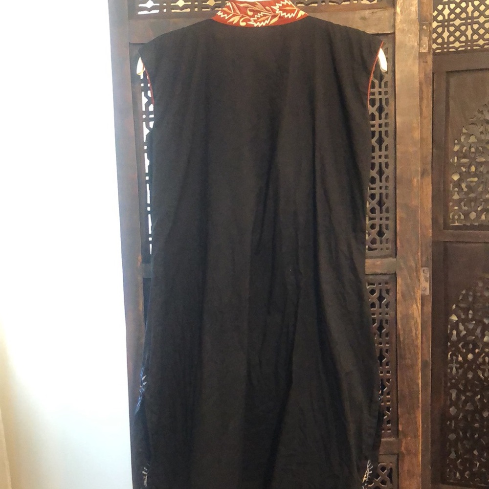Embroidered tunic - Picture 4 of 7